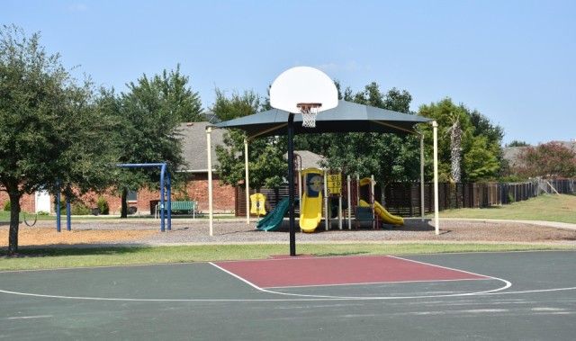 林葳结束首站试训：独行侠试训整体表现获认可 投篮当日球员第二