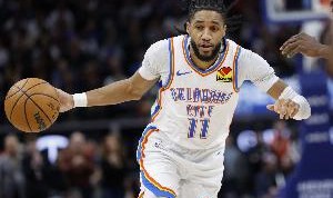 九游体育-乔谈是否希望球队直接进入季后赛：一步一个脚印才能迈向成功