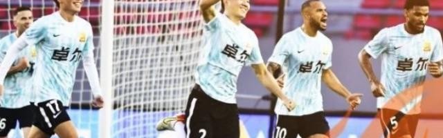 九游体育官网-接过下半场惹不起称号 武汉3连胜全靠后45分钟