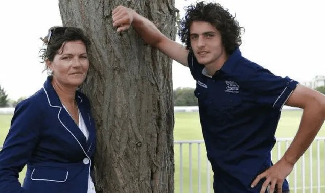 九游体育官网-拉比奥母亲：格林伍德家暴居然有第二次机会，我儿子就不行