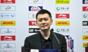 挑外援！探长盘点CBA主帅现场观战NBA夏联：杨鸣、邱彪、王博在列